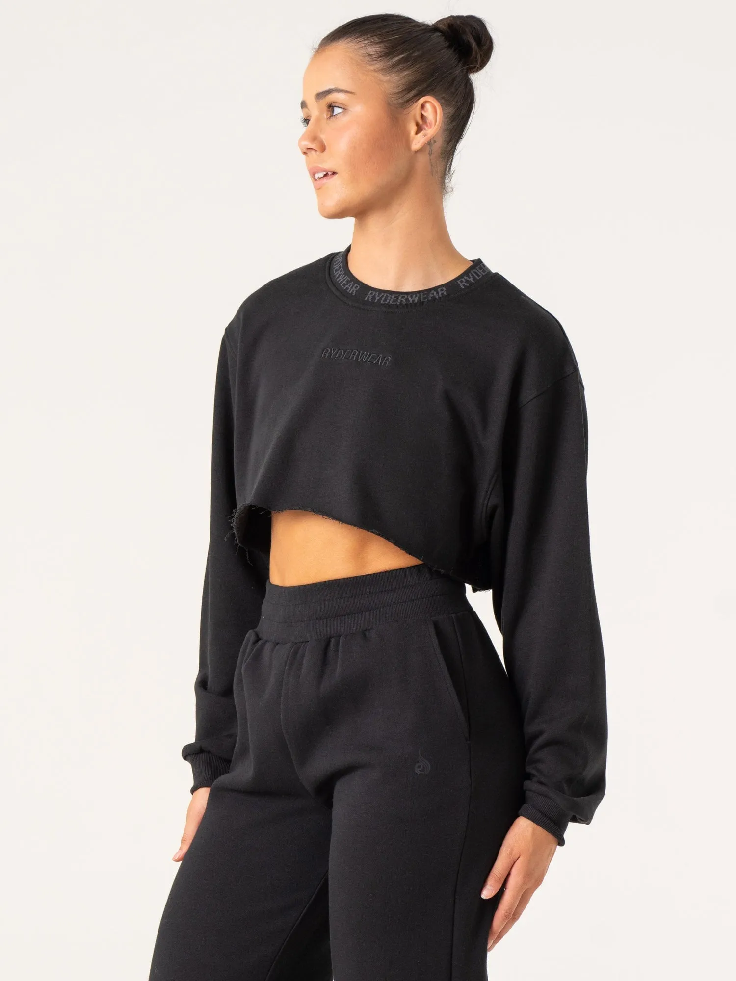 Cropped Sweater - Black