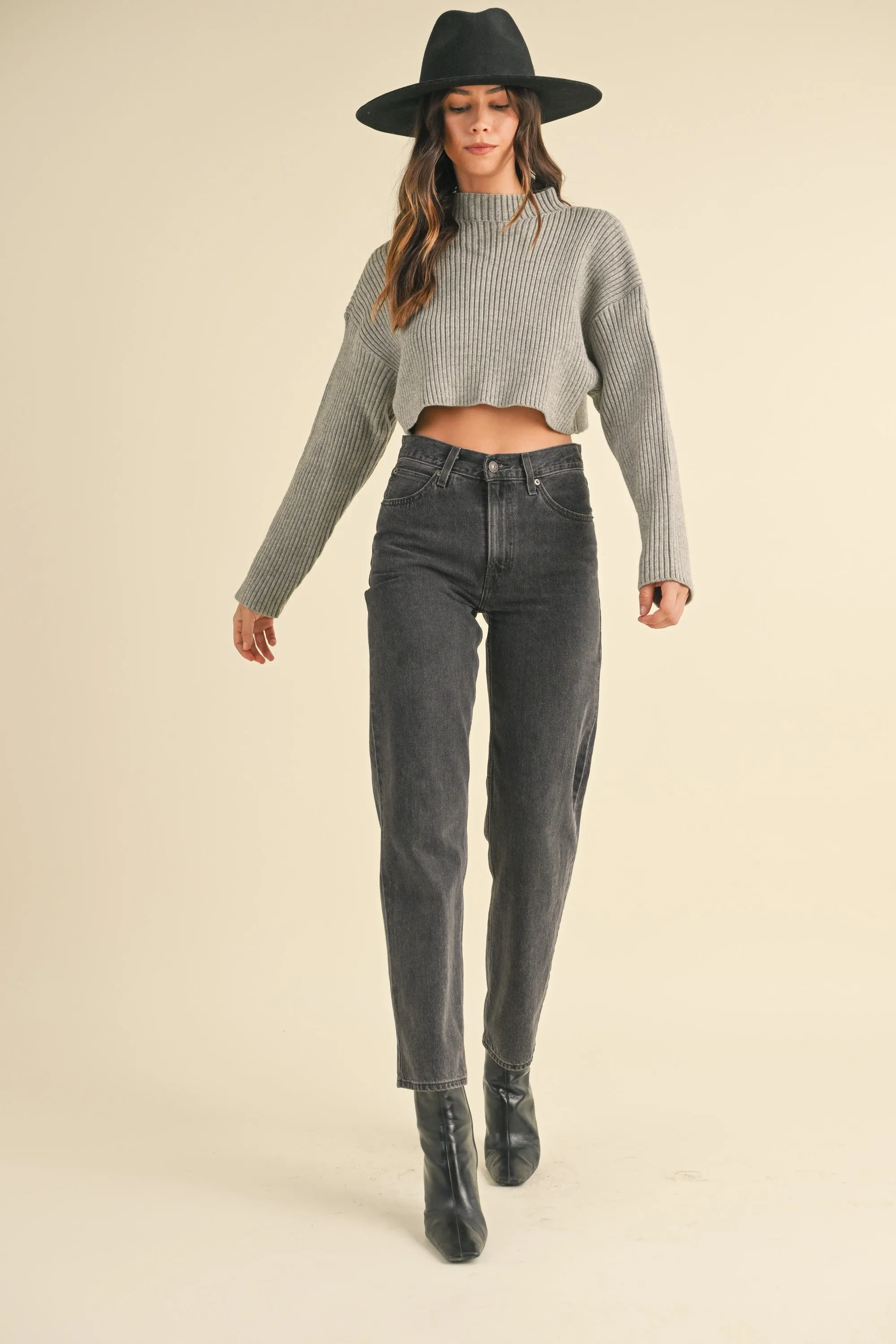 LYLA CROPPED SWEATER