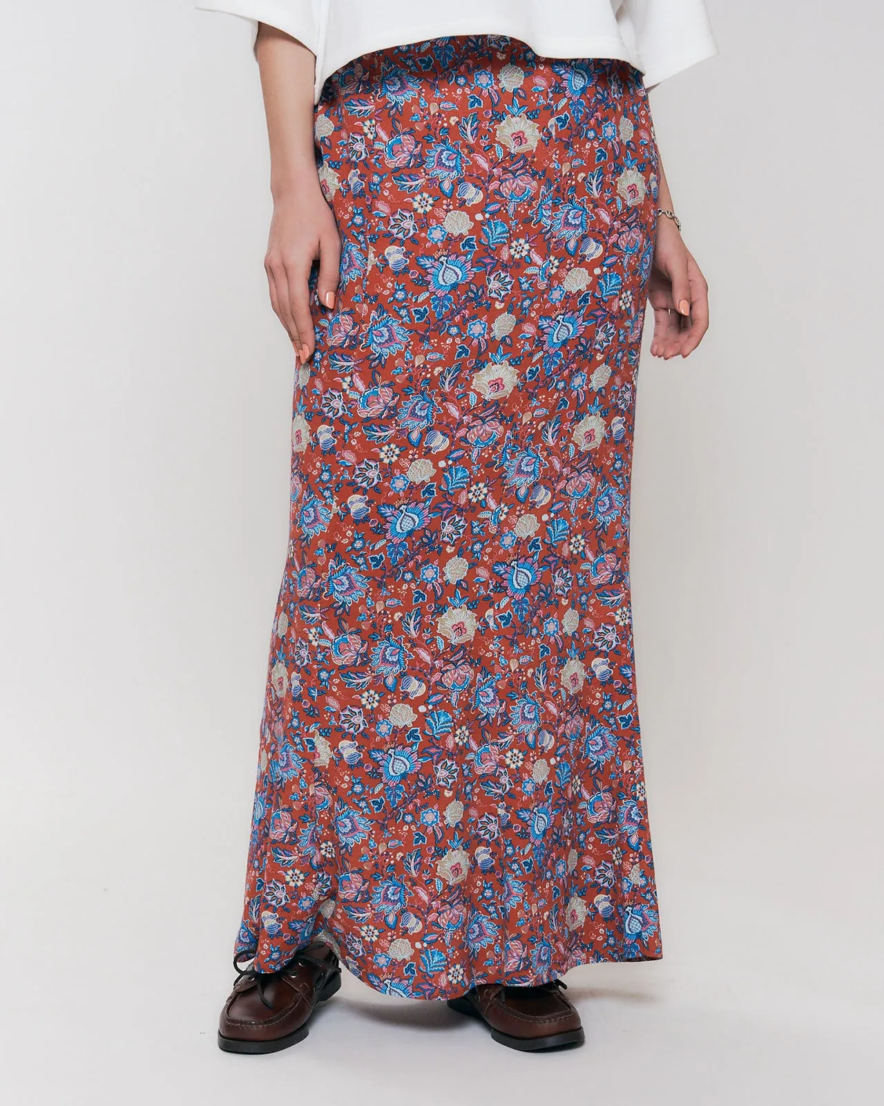 ORIENTAL FLOWER MERMAID SKIRT