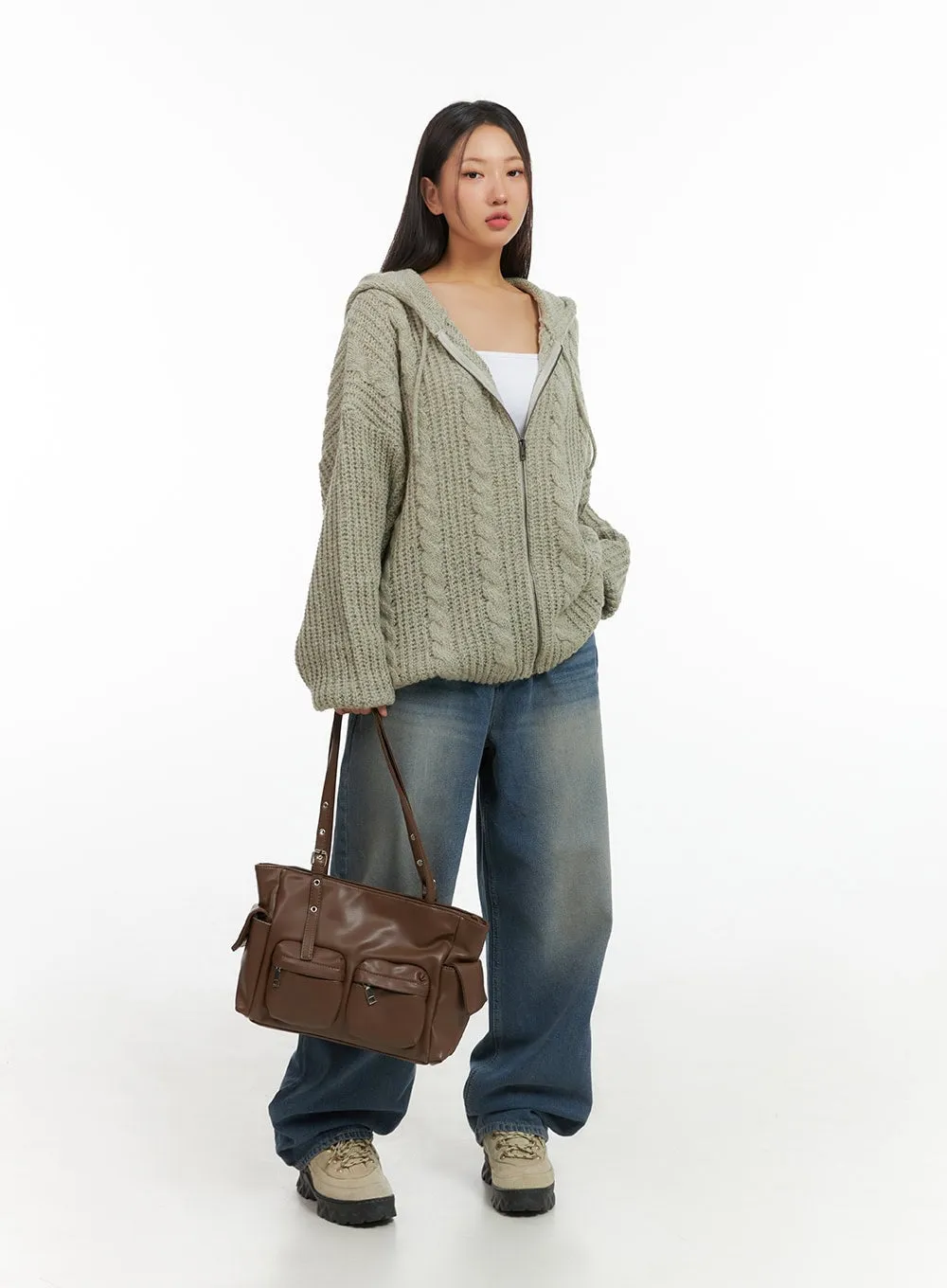 Oversized Cable Knit Hooded Sweater IS402