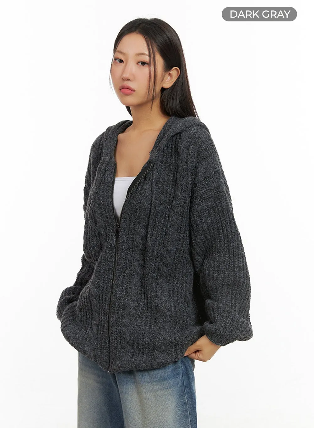 Oversized Cable Knit Hooded Sweater IS402