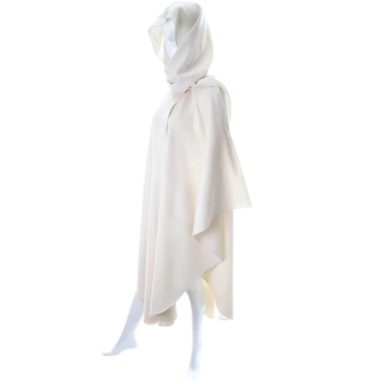 Yeohlee Winter White Wool Hooded Cape Cloak One Size As New